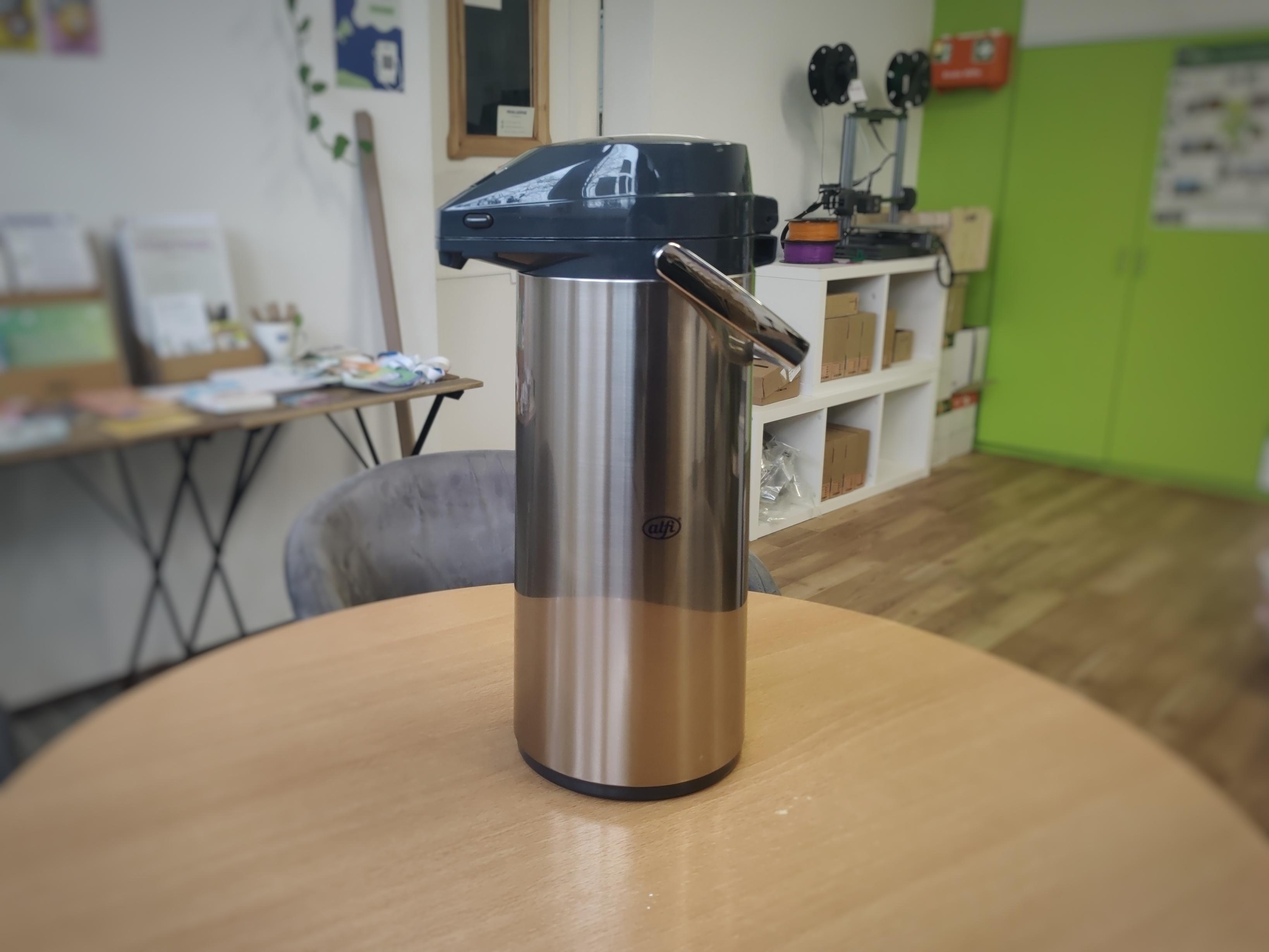 Bild 1 Tee-Pumpkanne