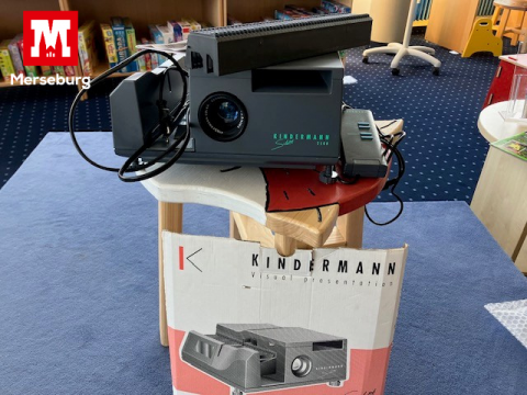Kindermann silent 2500 - Diaprojektor