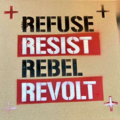 Spray Schablone Refuse Resist